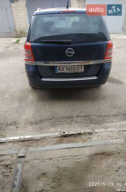 Минивэн Opel Zafira 2011 в Харькове
