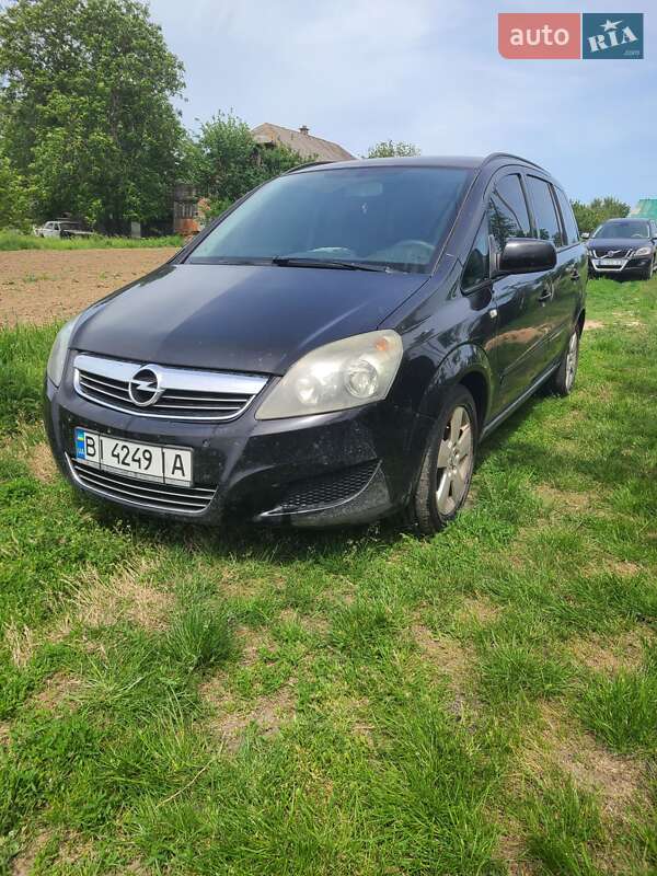 Opel Zafira 2011