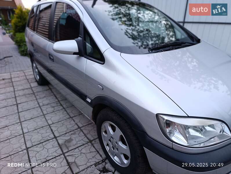 Мінівен Opel Zafira 2003 в Білій Церкві