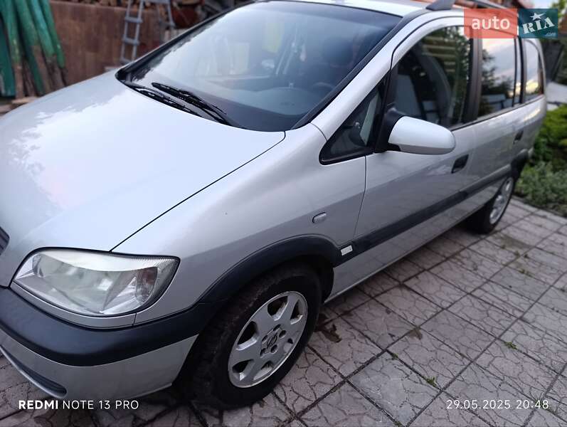 Мінівен Opel Zafira 2003 в Білій Церкві