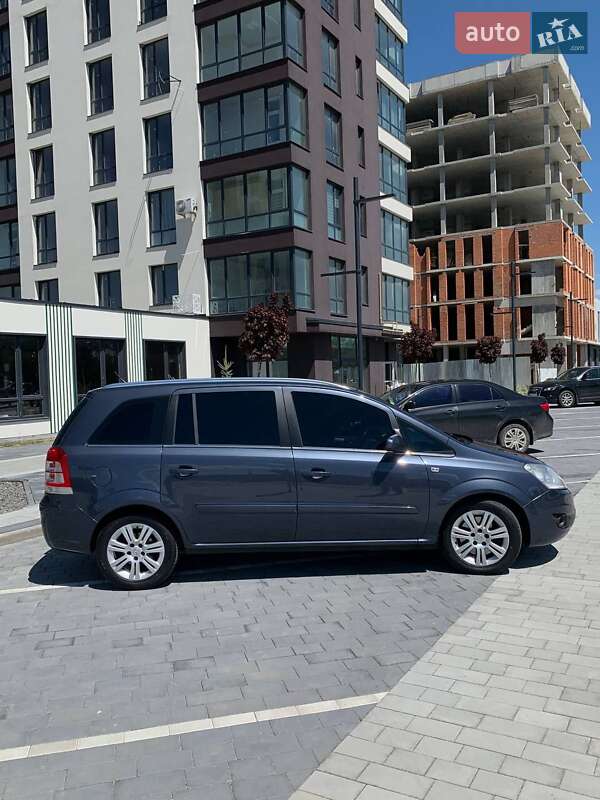 Мінівен Opel Zafira 2009 в Городку