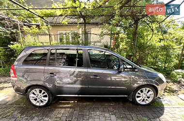 Мінівен Opel Zafira 2009 в Івано-Франківську