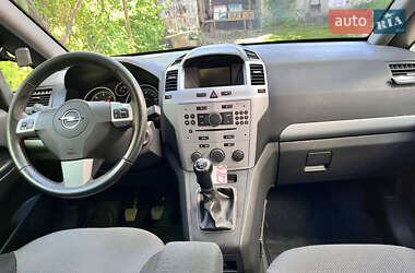 Мінівен Opel Zafira 2009 в Івано-Франківську