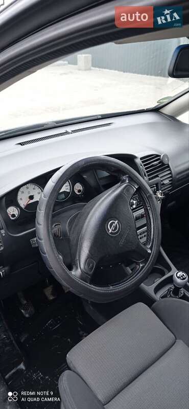 Мінівен Opel Zafira 2003 в Кагарлику