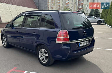 Минивэн Opel Zafira 2006 в 