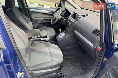 Минивэн Opel Zafira 2006 в 