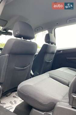 Минивэн Opel Zafira 2006 в 