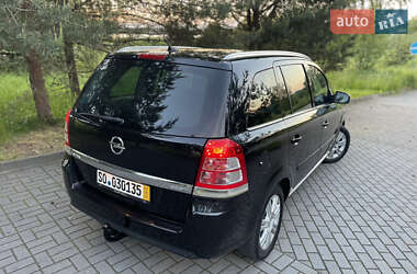 Мінівен Opel Zafira 2013 в 
