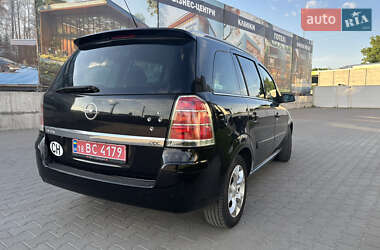 Минивэн Opel Zafira 2007 в 