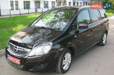 Минивэн Opel Zafira 2011 в Звенигородке