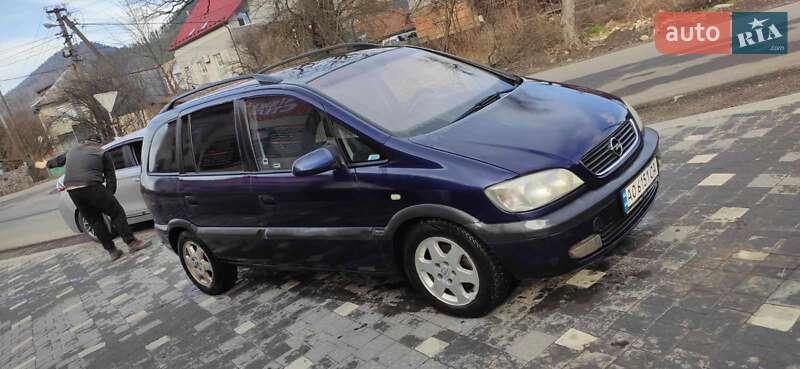 Opel Zafira 2001