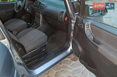 Мінівен Opel Zafira 2005 в 