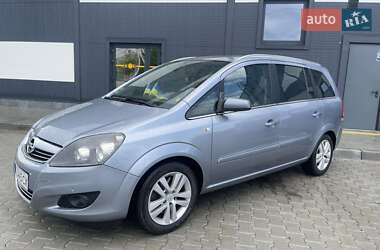 Минивэн Opel Zafira 2008 в Калуше