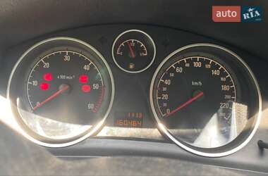Минивэн Opel Zafira 2011 в 