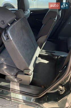 Мінівен Opel Zafira 2010 в 