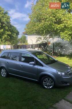 Минивэн Opel Zafira 2008 в 