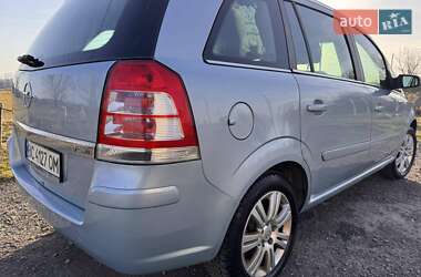 Минивэн Opel Zafira 2009 в Львове
