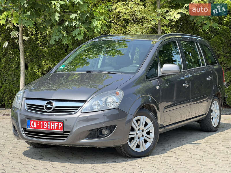 Минивэн Opel Zafira 2012 в Львове