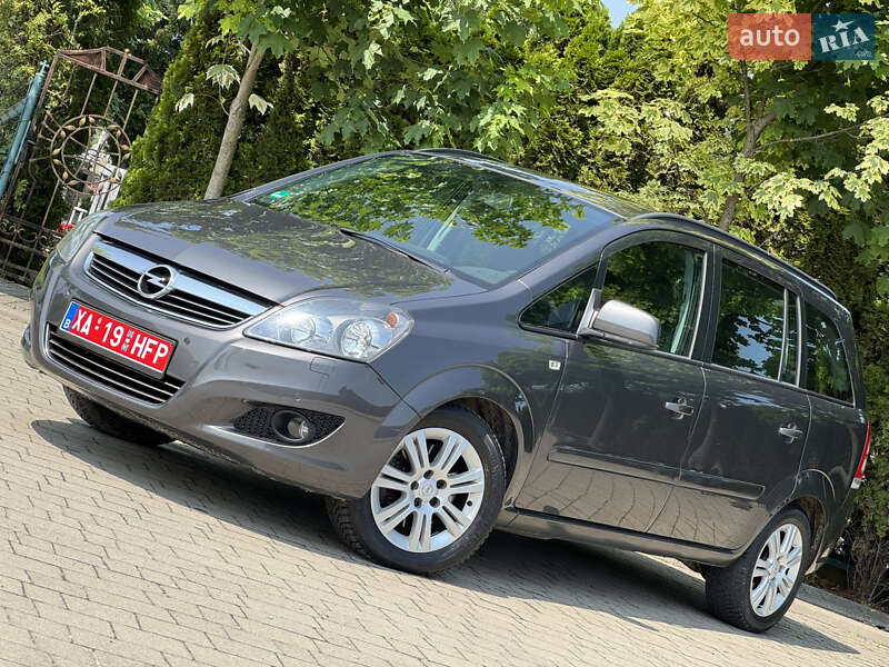 Минивэн Opel Zafira 2012 в Львове