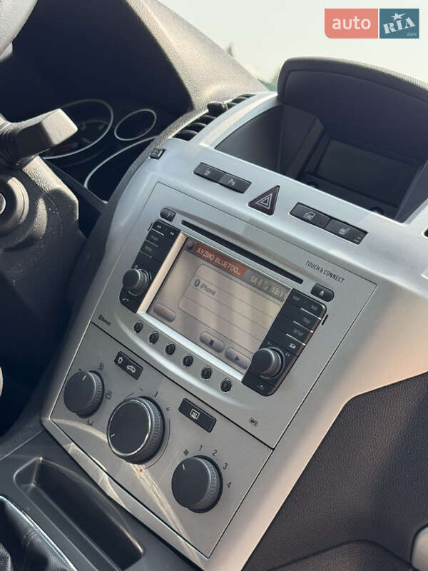 Минивэн Opel Zafira 2012 в Львове