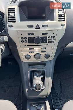 Мінівен Opel Zafira 2008 в 