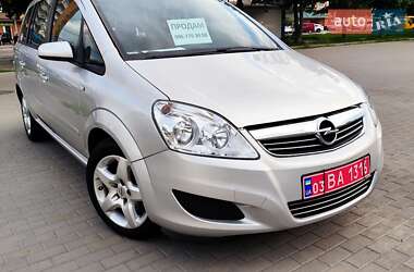 Минивэн Opel Zafira 2008 в 