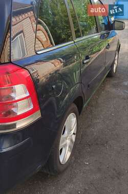 Микровэн Opel Zafira 2012 в 