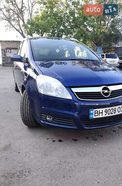 Минивэн Opel Zafira 2007 в Одессе