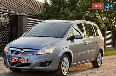 Мінівен Opel Zafira 2009 в Рівному