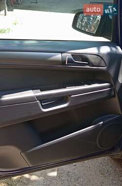 Минивэн Opel Zafira 2006 в 