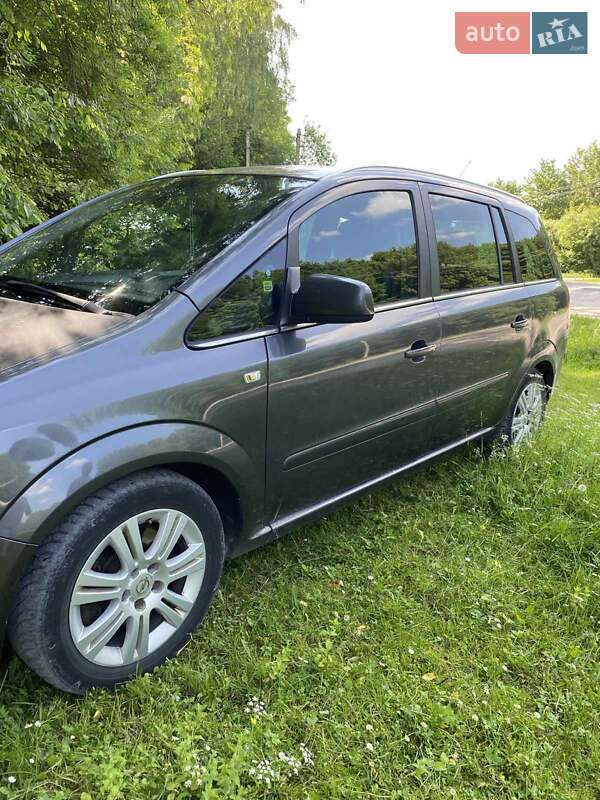 Минивэн Opel Zafira 2009 в Тернополе фото 3 Минивэн Opel Zafira 2009 в Тернополе