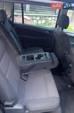 Минивэн Opel Zafira 2008 в 