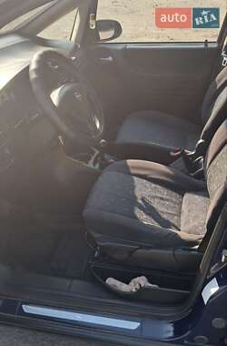 Минивэн Opel Zafira 2002 в 