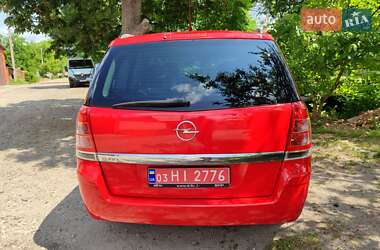 Минивэн Opel Zafira 2011 в 