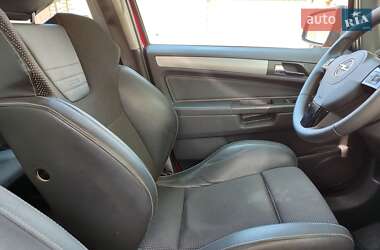 Минивэн Opel Zafira 2011 в 