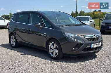 Микровэн Opel Zafira 2015 в 