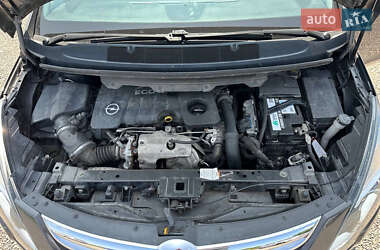 Микровэн Opel Zafira 2015 в 