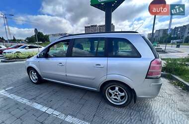 Минивэн Opel Zafira 2006 в Львове