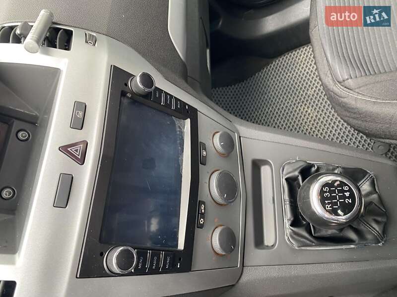 Минивэн Opel Zafira 2011 в Луцке