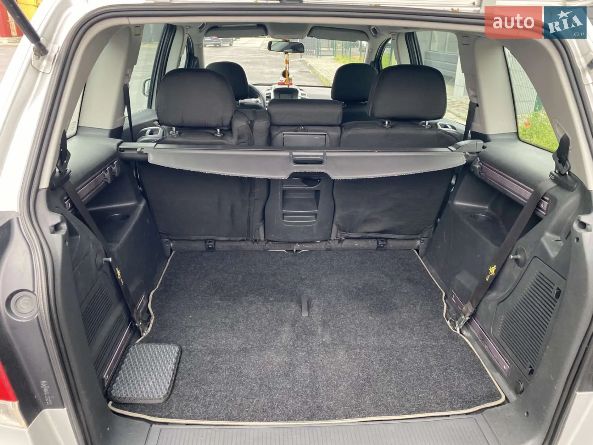 2011 Opel Zafira - мініатюра 12