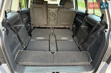 Минивэн Opel Zafira 2008 в 