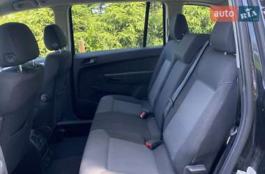 Минивэн Opel Zafira 2008 в 