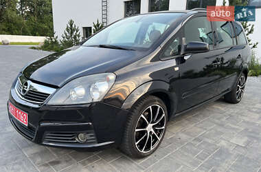 Минивэн Opel Zafira 2007 в 