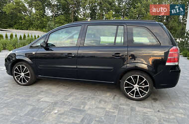 Минивэн Opel Zafira 2007 в 