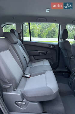 Минивэн Opel Zafira 2007 в 