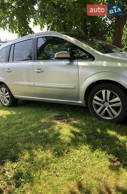 Минивэн Opel Zafira 2007 в Коломые