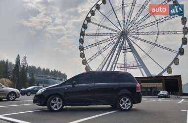 Мінівен Opel Zafira 2006 в Києві