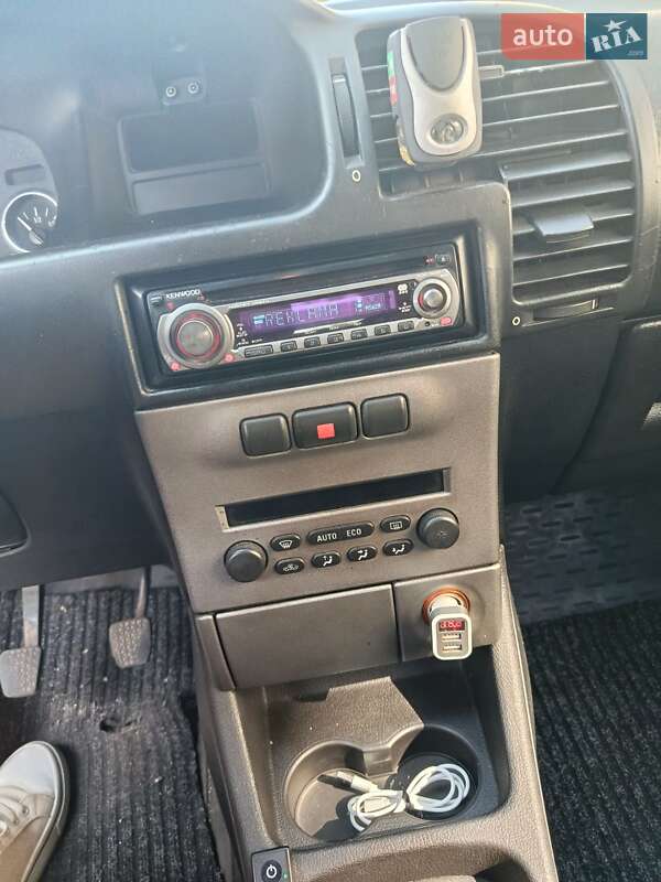 Мінівен Opel Zafira 2005 в Світловодську фото 5 Мінівен Opel Zafira 2005 в Світловодську