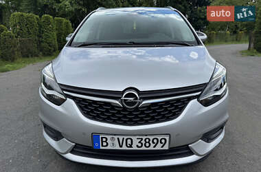 Минивэн Opel Zafira 2017 в 