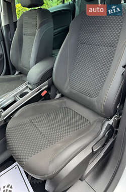 Минивэн Opel Zafira 2017 в 